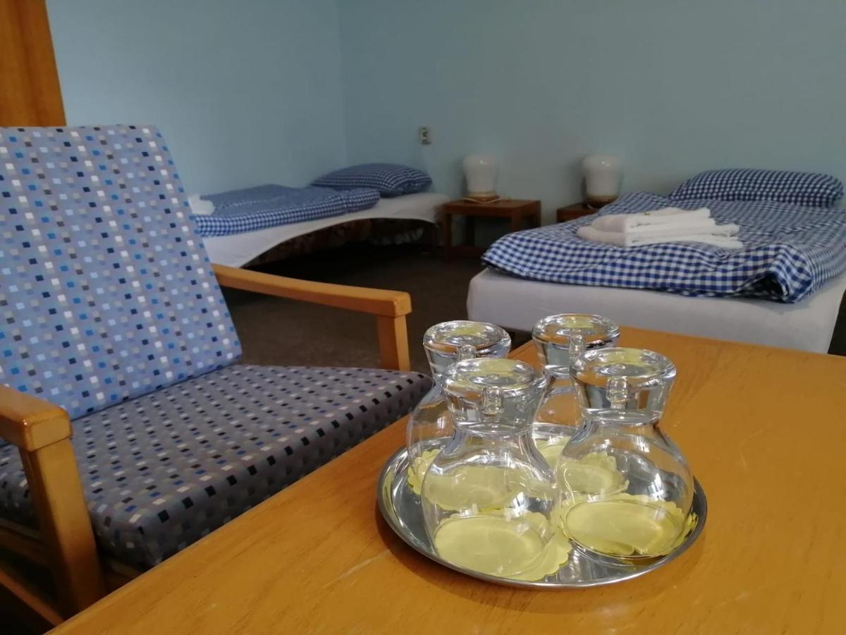 Hotel Chytrov Volfirov Bagian luar foto