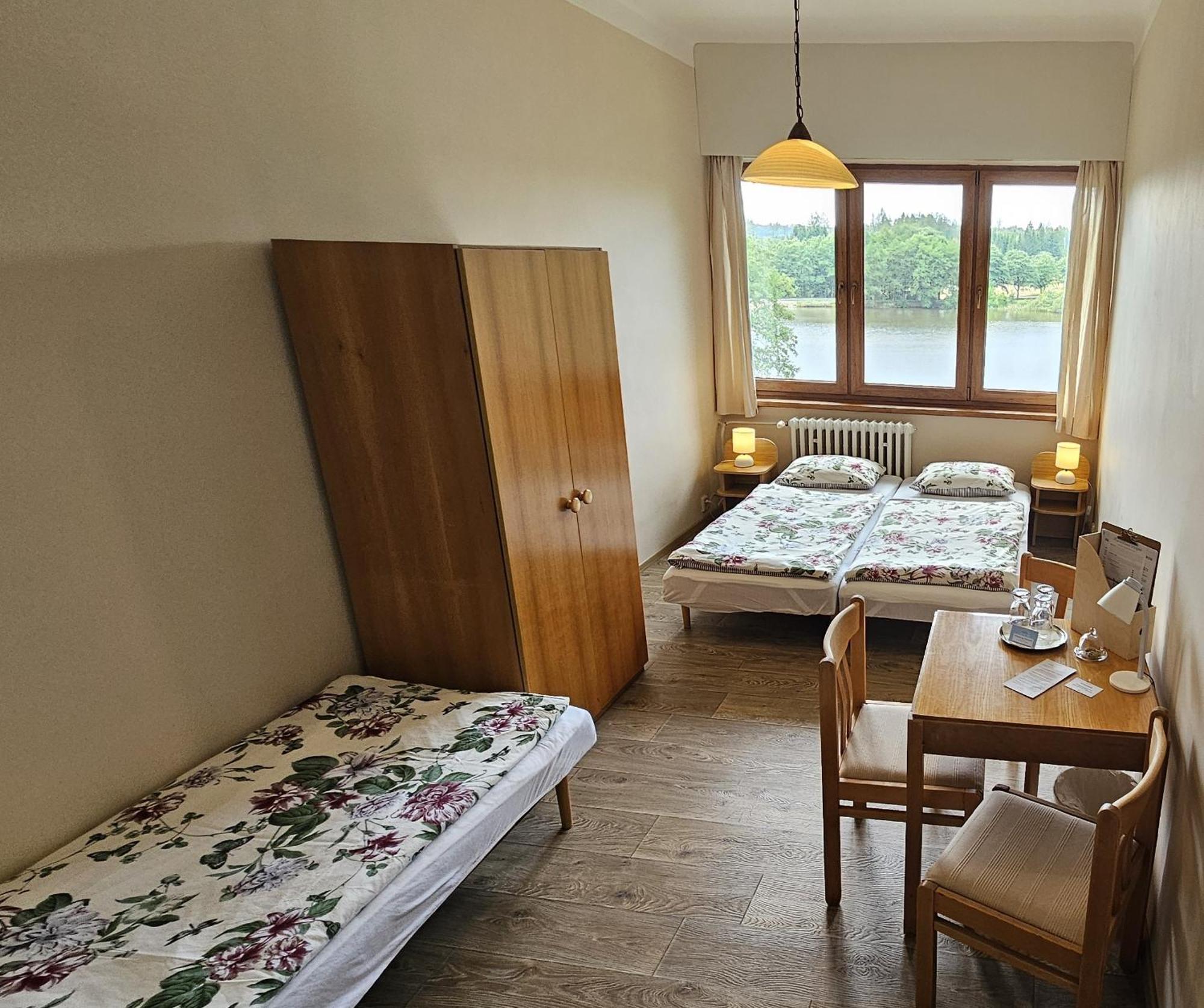 Hotel Chytrov Volfirov Bagian luar foto